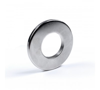 Фото Неодимовый магнит 50х25x5 мм, N38 никель, кольцо 